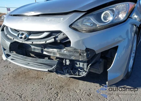 2014 Hyundai Elantra Gt z USA, uszkodzony, nr VIN KMHD35LH7EU187322